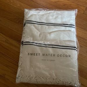 Sweet water decor throw blanket